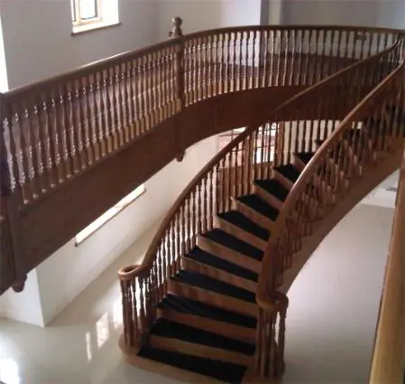 curved staircase