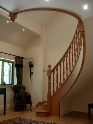 curved staircase cost uk