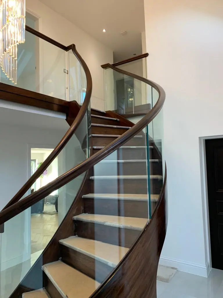 curved staircase uk
