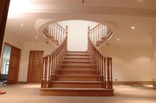 curved staircase cost uk