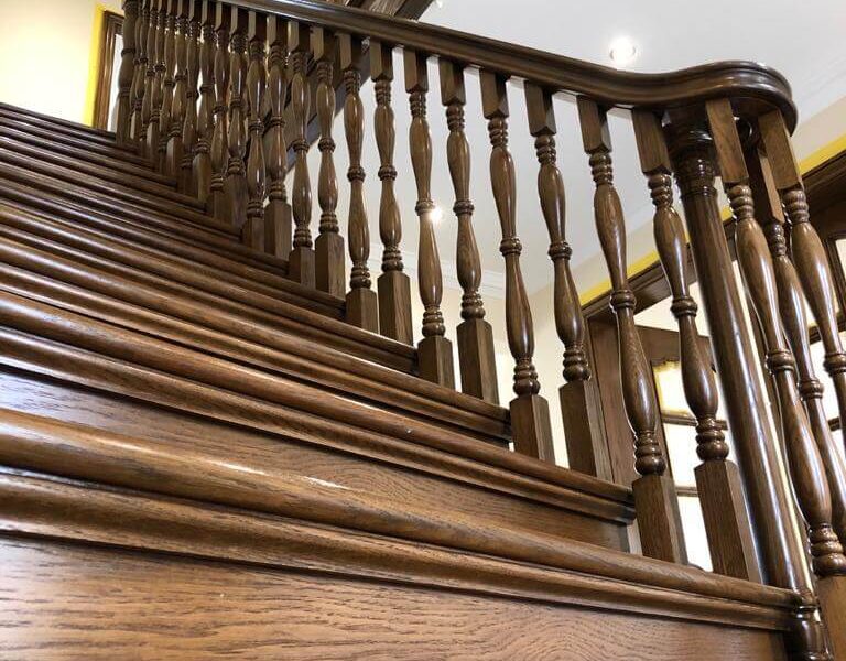 traditional staircases uk