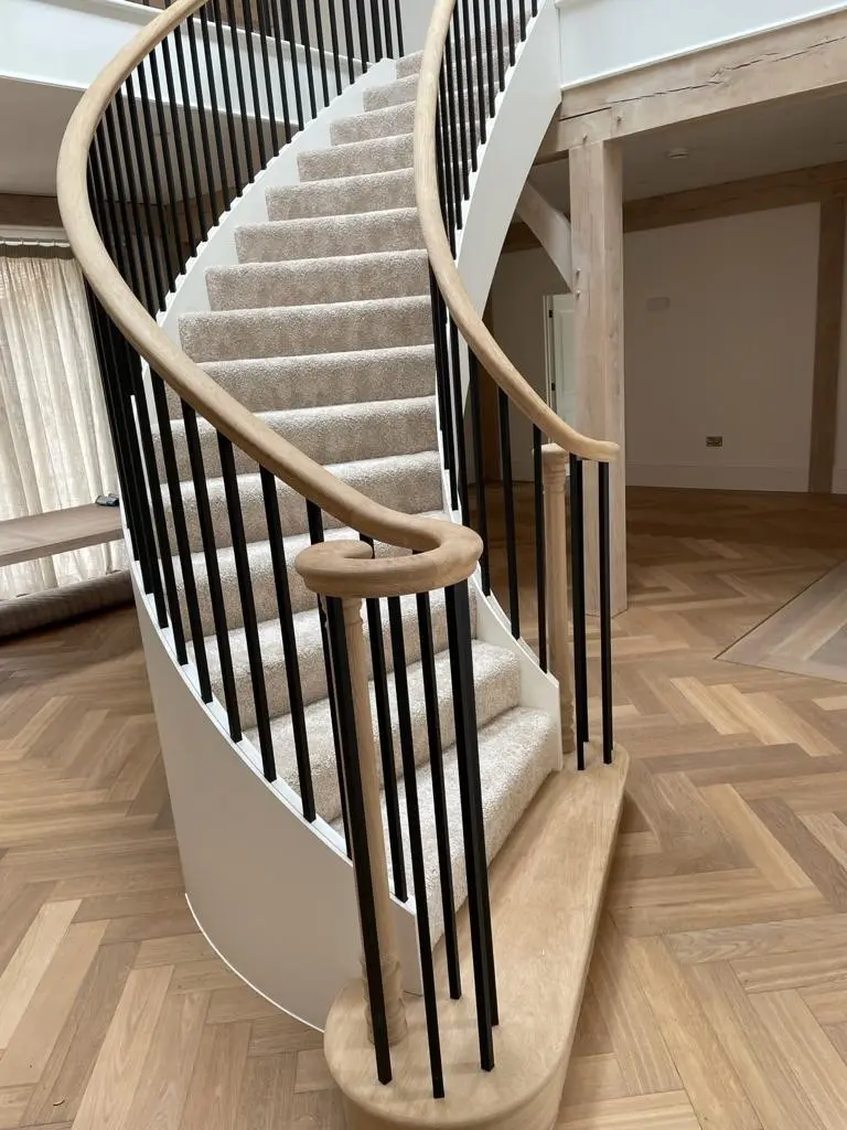 curved staircase